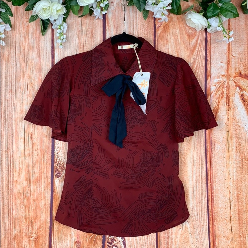 NWT Tulle Angel Sleeve Tie Neck Blouse 1268JO2